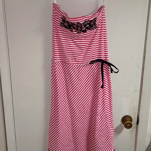 Roxy striped Strapless dress. - Picture 2 of 5